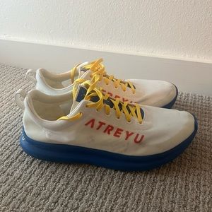 Atreyu white trainers, the base model